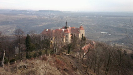 Urbex výprava do ponurého zámku Jezeří